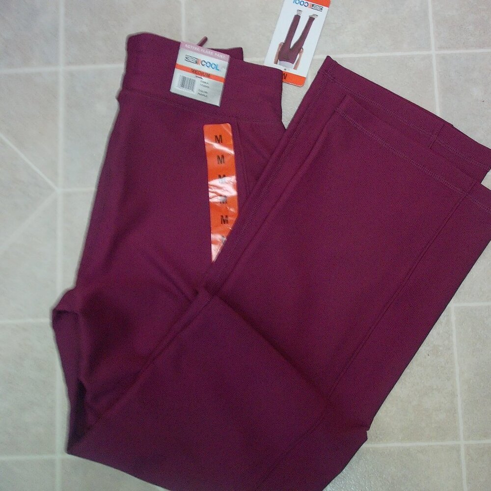 32 Degrees Cool Womens Burgundy Performance Pants Size Medium NWT